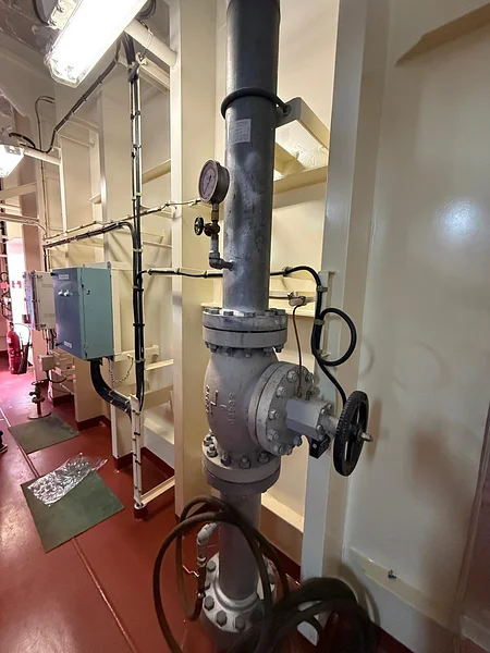 At Sohar Port, Oman, we carried out comprehensive inspection and servicing of lifeboats, rescue boats, and firefighting systems.